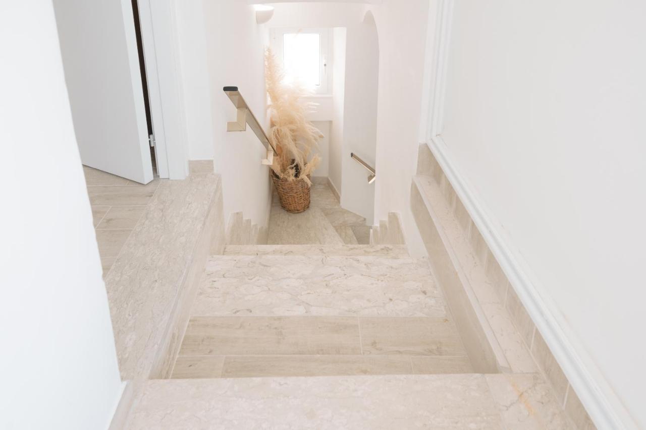 Palazzo Toselli Apartment Ostuni Luaran gambar