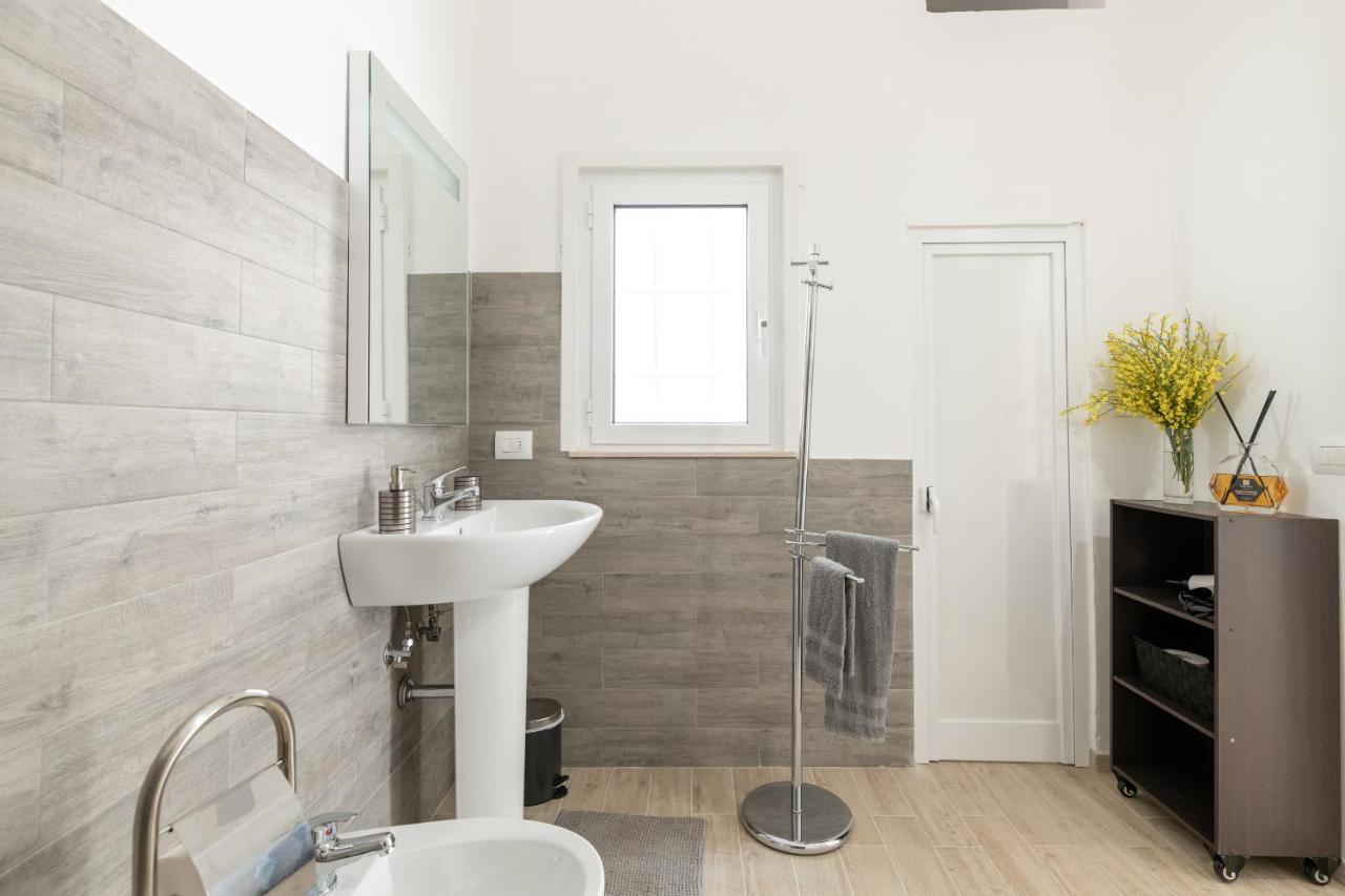 Palazzo Toselli Apartment Ostuni Luaran gambar